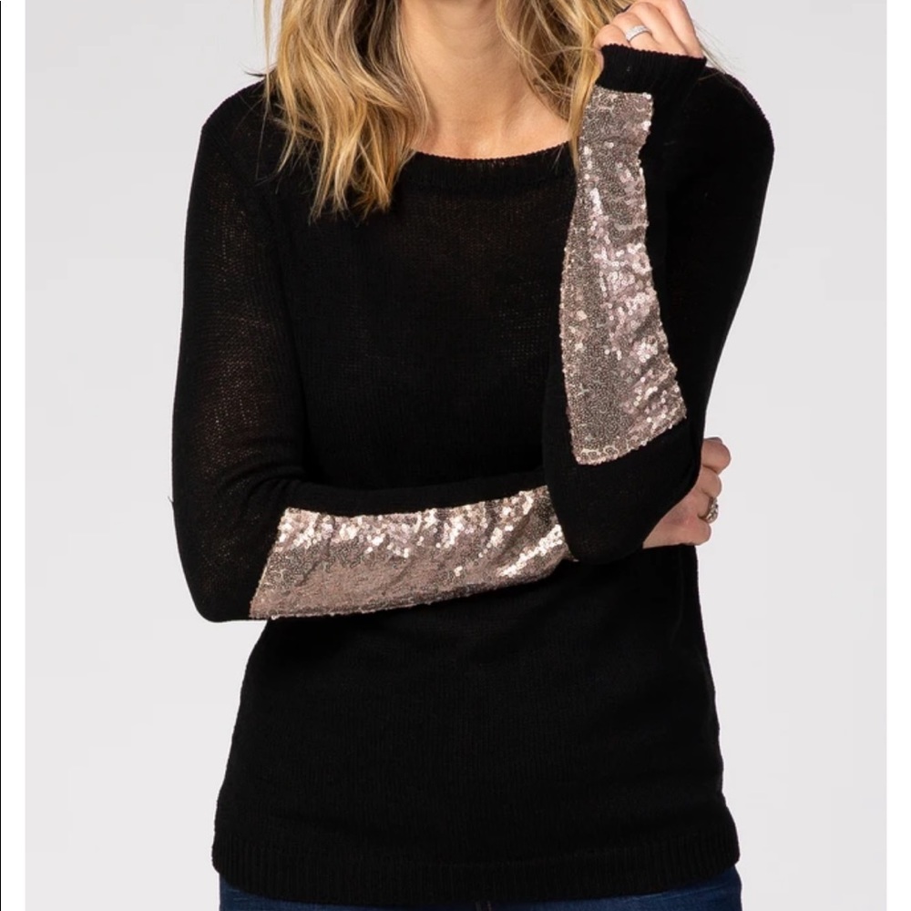 NWT Pink Blush Sequin Accent tunic Sweater Size M/L